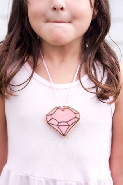 gem cookie necklace