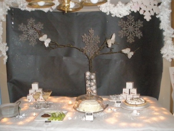 Ugly Sweater Christmas Party winter wonderland table