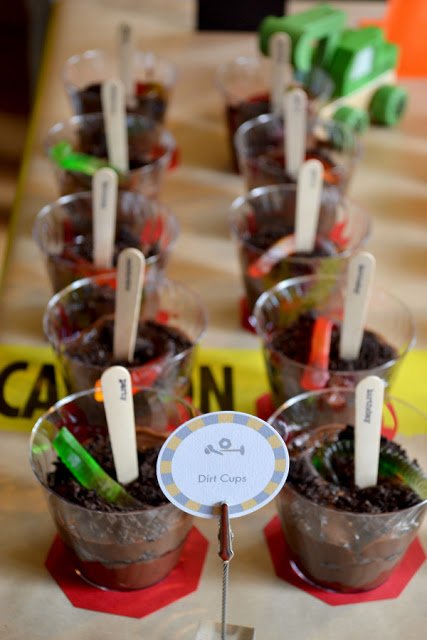 Tuesday Tip – Yuri’s Night/Free Easter Printables