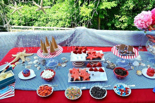 Tuesday Trend – My Summer Stripes Tablescape Entry + More Party Inspiration