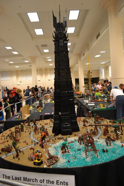 BrickCon 2011 LEGO Lord Of The Rings Sarumon's Fortress