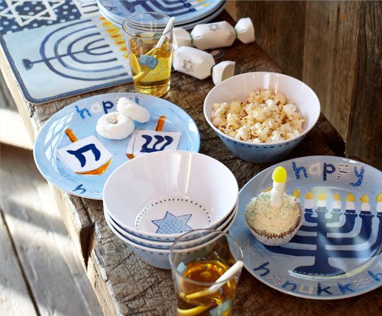 Pottery Barn Kids' Hanukkah tablesettings