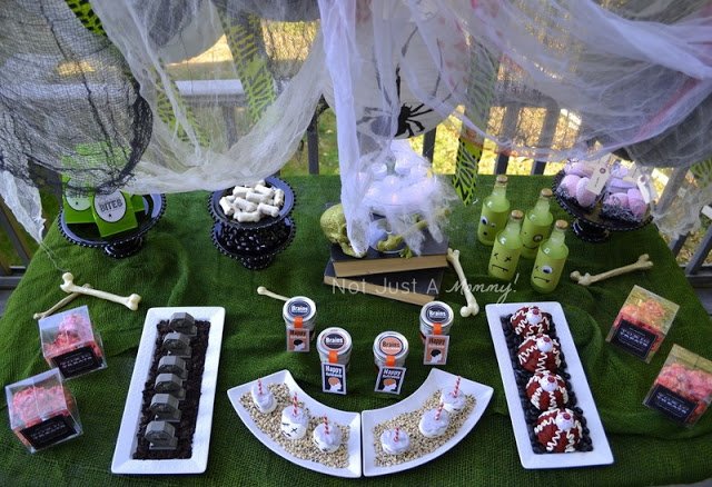 It’s Halloweek!: Real Party/Fiesta Friday (On A Saturday) – Zombie Treat Table