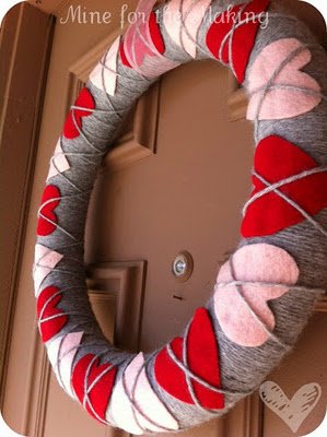 Tuesday Tutorial – Heart Argyle Valentine’s Wreath Hack