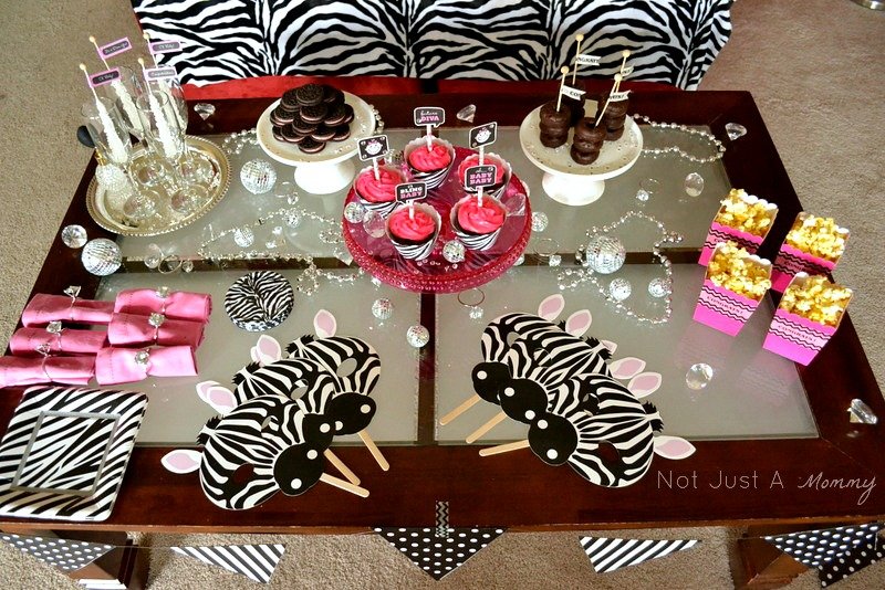 bling baby shower table wide shot