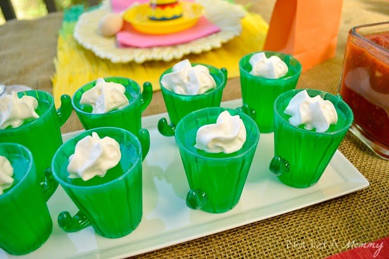 Cinco De Mayo party table cactus shooters