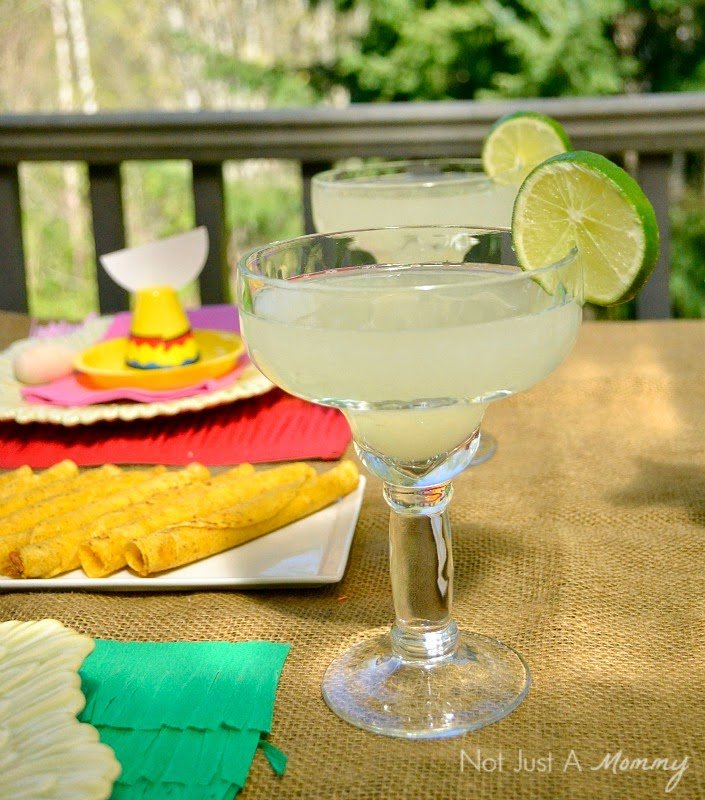 Cinco De Mayo party table margarita glasses