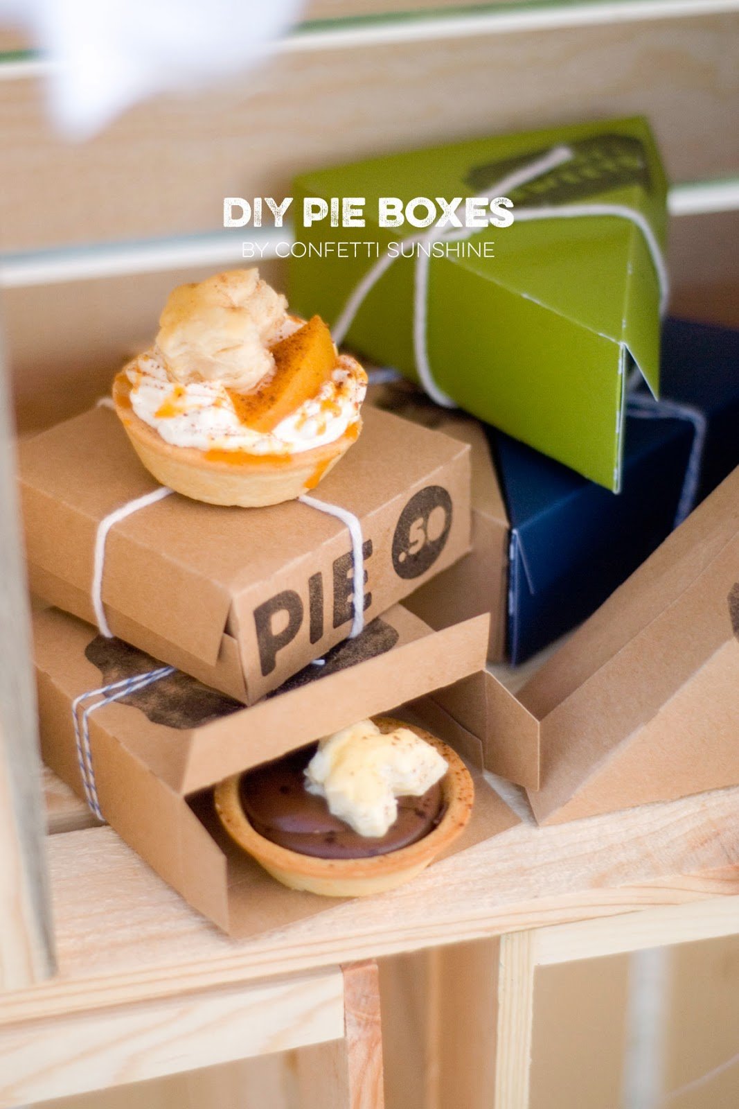 Autumn Market DIY pie boxes