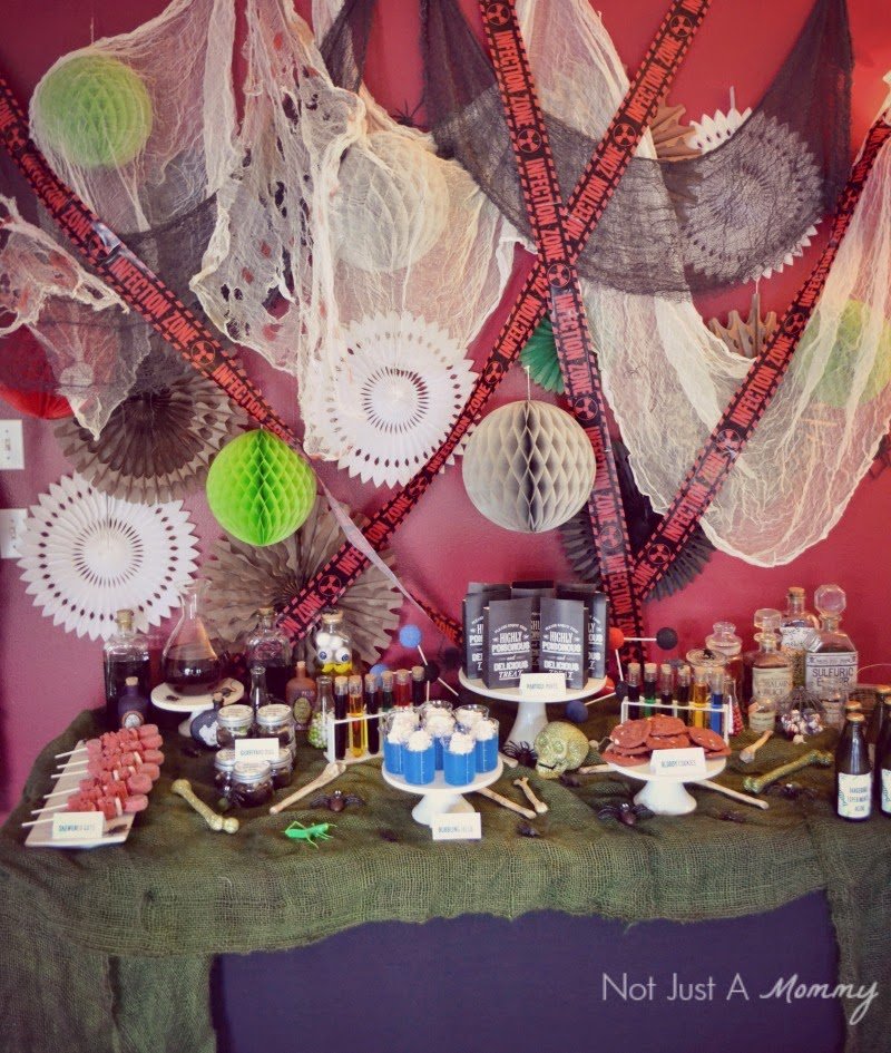 Mad Scientist's Lab Halloween party table