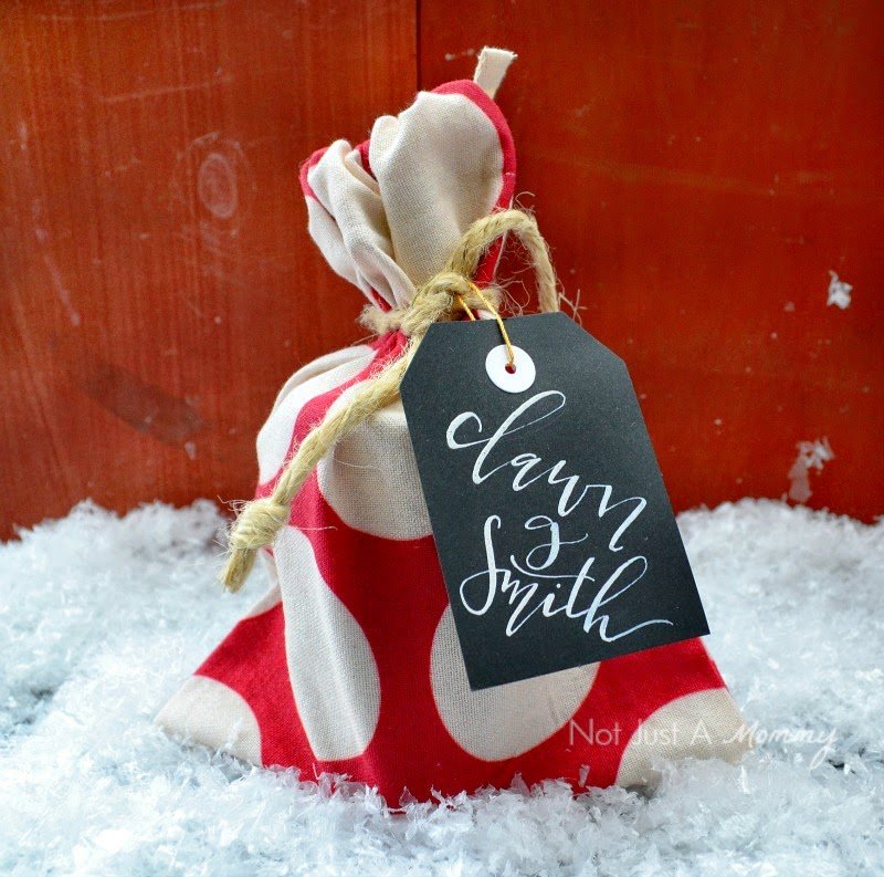 Tiny Olive small reusable gift bag makes a great holiday placesetting