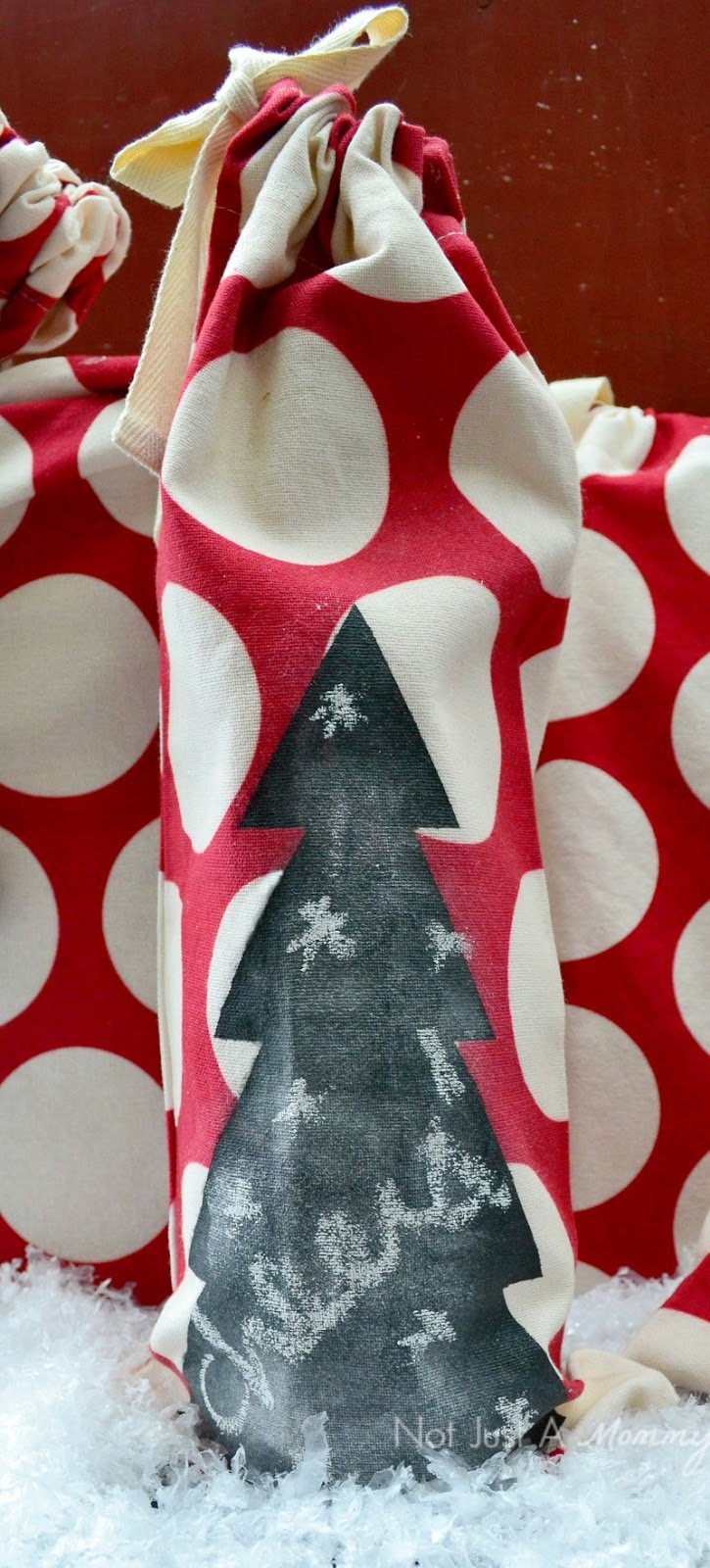 DIY chalkboard tree on Tiny Olive reusable gift bags