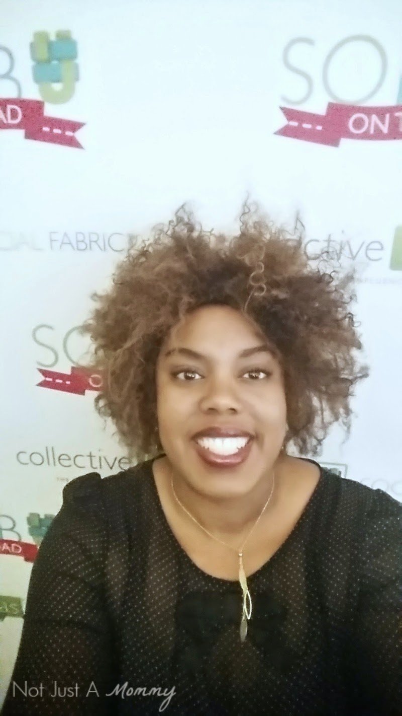 How To Survive Your First Blogging Conference selfie
