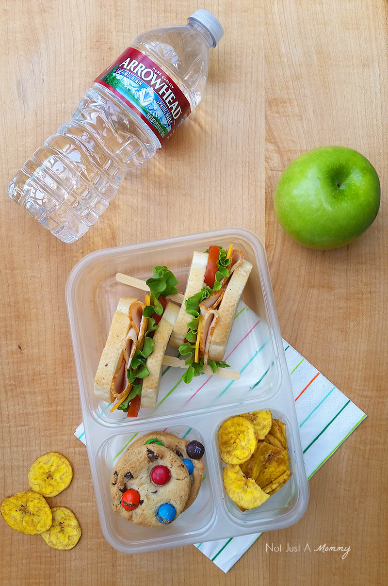 Make Lunch  Easy With Foster Farms; sandwich with water