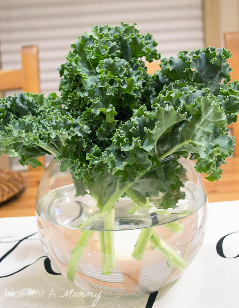 How To Make Your Everyday Dinner Special; use vegetables like kale leaves as a easy centerpiece