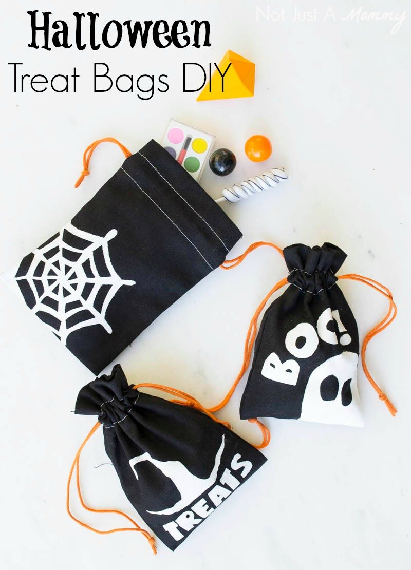 DIY Halloween treat bags with free downloads