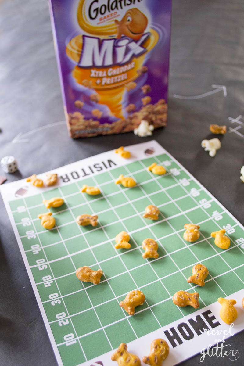 '4th and Gold' Goldfish® Crackers Game Revel and Glitter