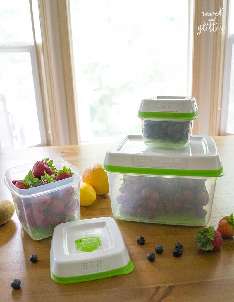 Celebrate summer fruit dining alfresco; Rubbermaid Freshworks