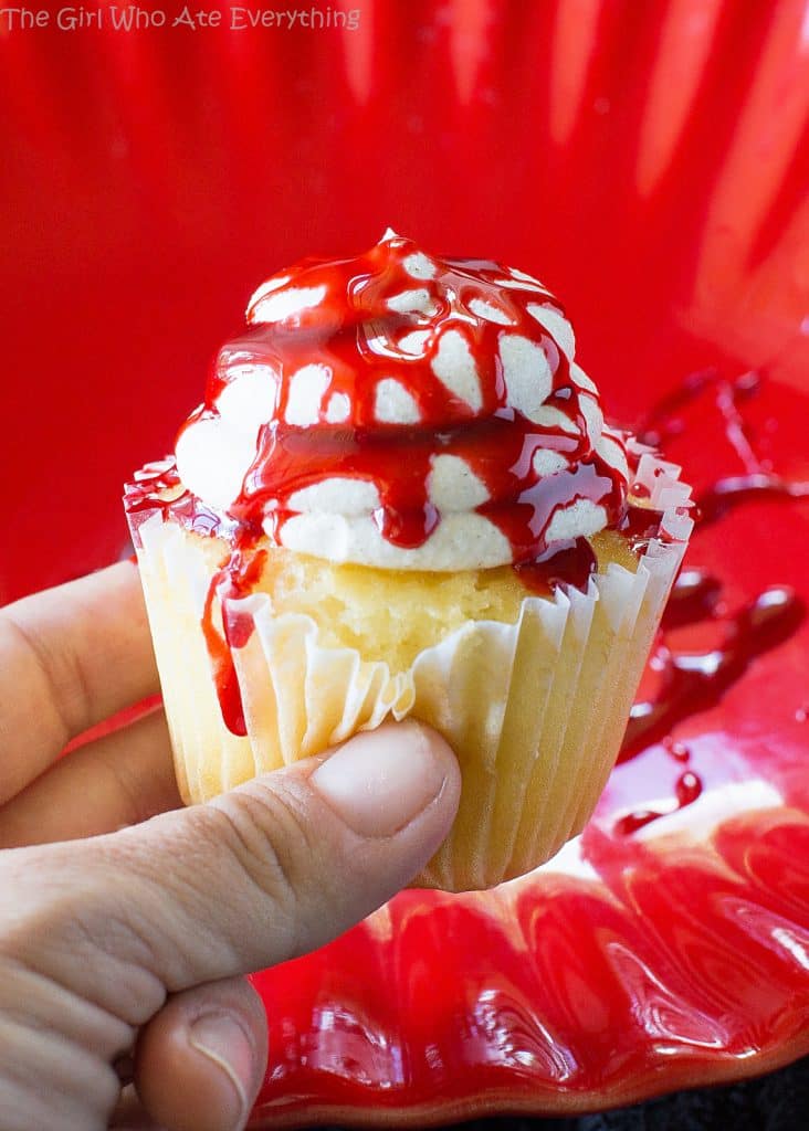 5 Last Minute Halloween Cupcake Ideas; use edible blood