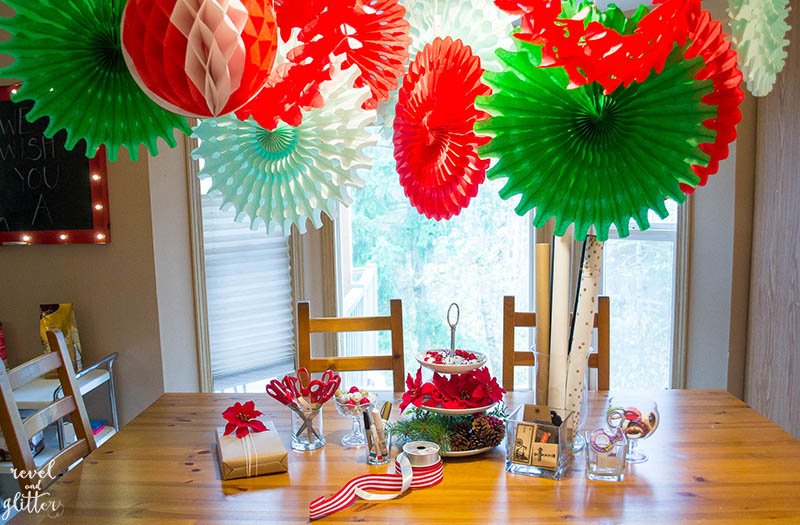 How to host a holiday gift wrapping brunch; table ready for wrapping!