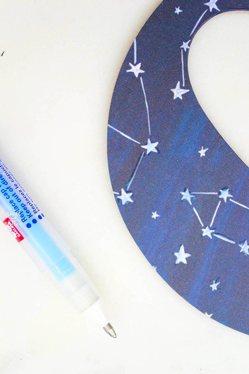 DIY baby monthly milestone numbers; tacky glue