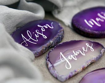 Entertaining with PANTONE's Color Of The Year 2017 - Ultra Violet: agate place cards