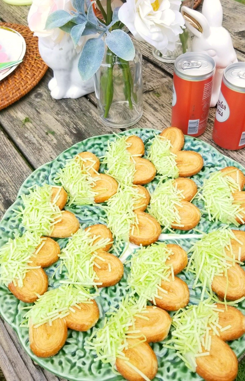 An outdoor Easter Table; palmier bunny cookies