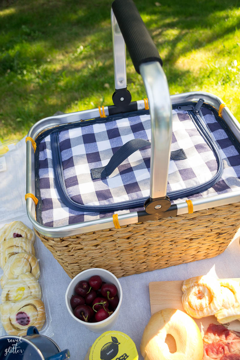Your summer needs a breakfast picnic; the perfect basket