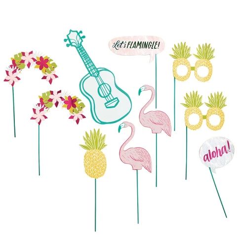 9 Things You Need For Summer Entertaining; photo props