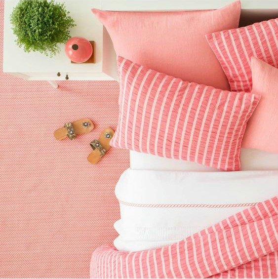 Entertaining with the Color of the Year - Living Coral; rug